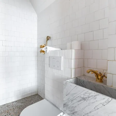 Apartment Nicolo Passy Magnifique Studio